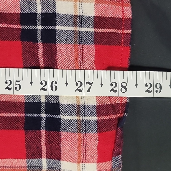 WEAR FIRST Men's Medium Button Up Pearl Button Up Red Flannel Plaid Casual Shirt - Picture 8 of 10